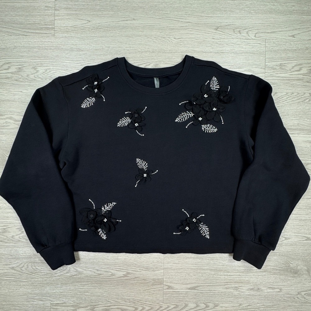 Anthropologie Women's Sweatshirt Floral Applique Beaded Black Medium Pullover